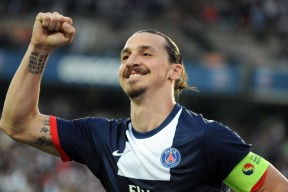 mk体育官网-比利时蝶泳选手节奏控制精准，蝶泳的比例