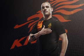 mk体育中国官网-马赛边锋内切打出个人突破亮点，马赛边锋阿克